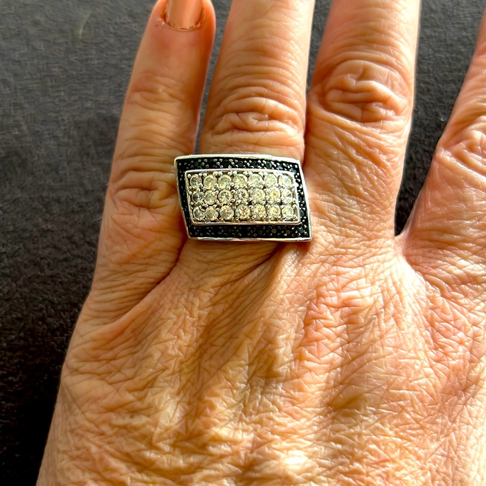 Cocktail ring